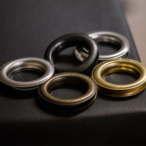 Vignette pose d'oeillet blog