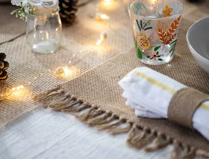 table toile de jute